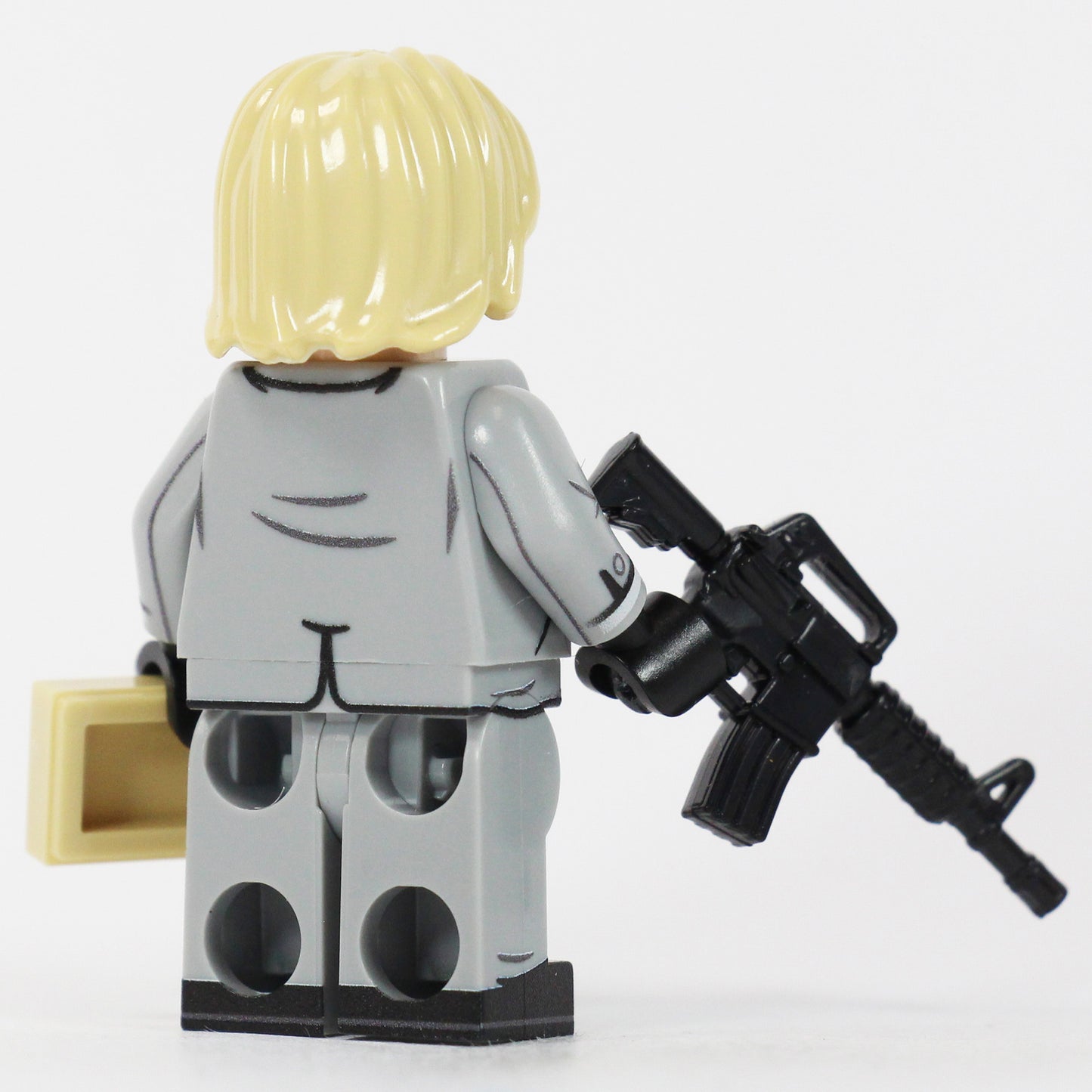 Shootout Survivor - LIMITED EDITION 1/108