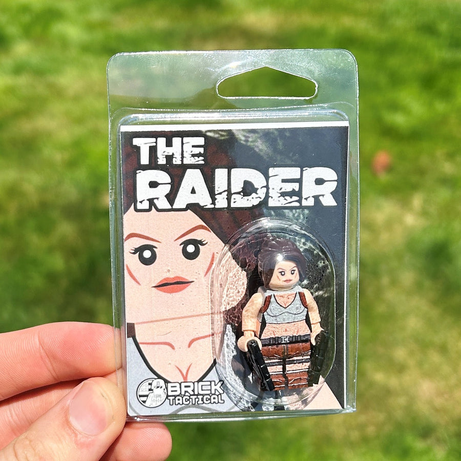The Raider – custom LEGO-compatible minifigure item by BrickTactical, alternate view