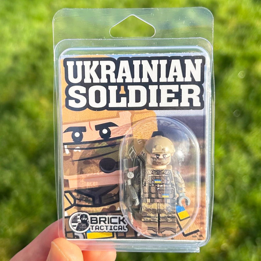 Ukrainian Soldier – custom LEGO-compatible minifigure item by BrickTactical, alternate view
