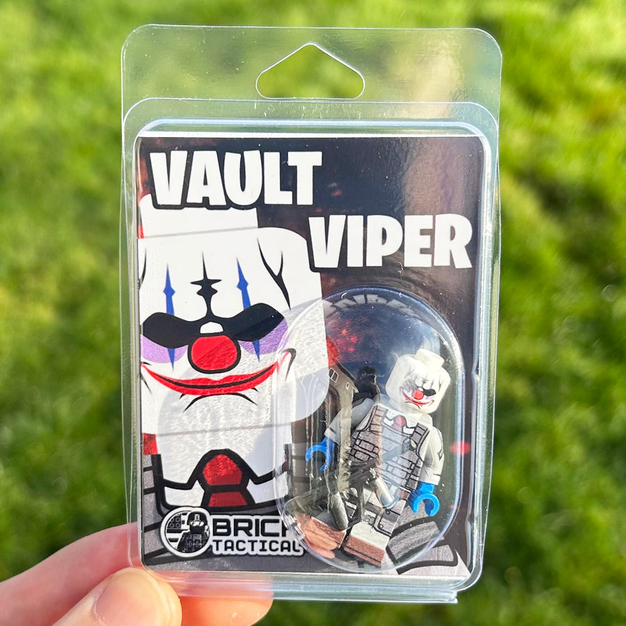 Vault Viper – custom LEGO-compatible minifigure item by BrickTactical, alternate view