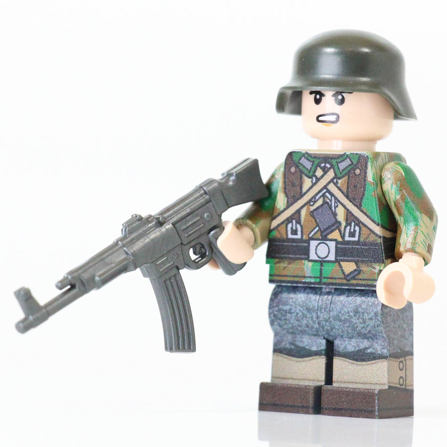 WW2 German Camo Soldier – custom LEGO-compatible minifigure item by BrickTactical