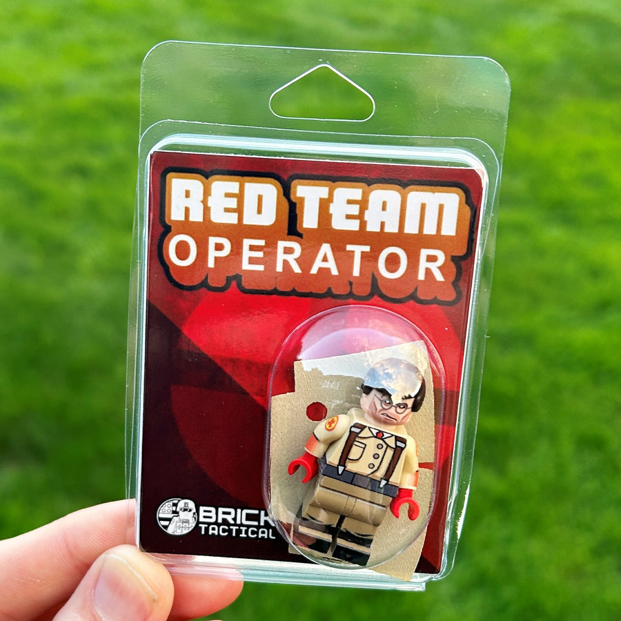 Medic (Red) – custom LEGO-compatible minifigure item by BrickTactical, alternate view