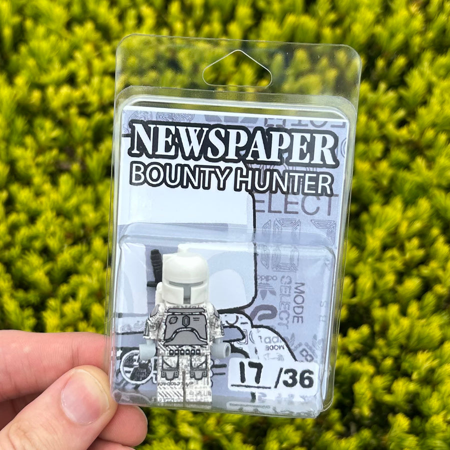 Newspaper Bounty Hunter - LIMITED EDITION 1/36 – custom LEGO-compatible minifigure item by BrickTactical, alternate view