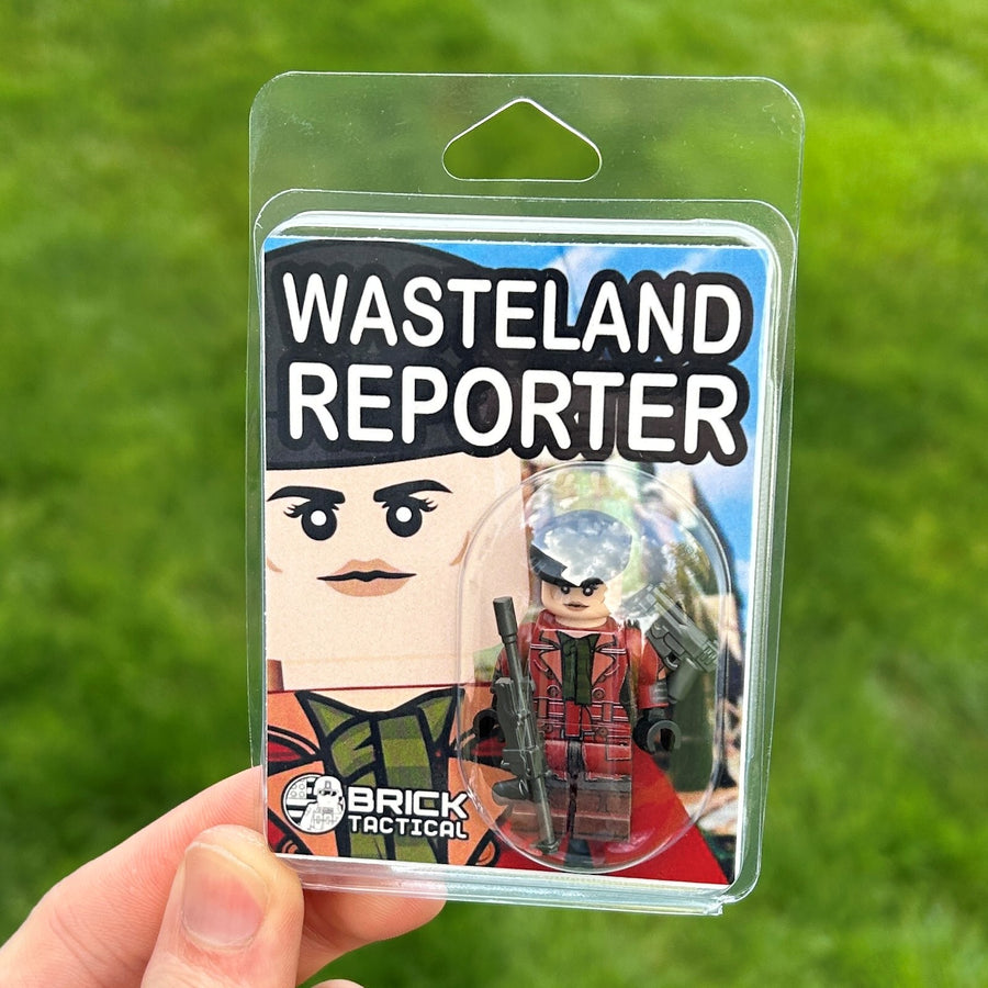Wasteland Reporter – custom LEGO-compatible minifigure item by BrickTactical, alternate view