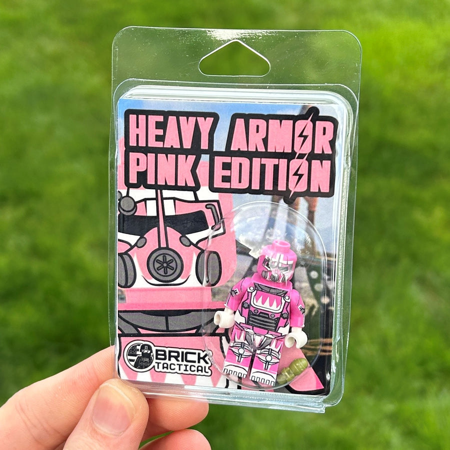 Heavy Armor Pink Edition – custom LEGO-compatible minifigure item by BrickTactical, alternate view