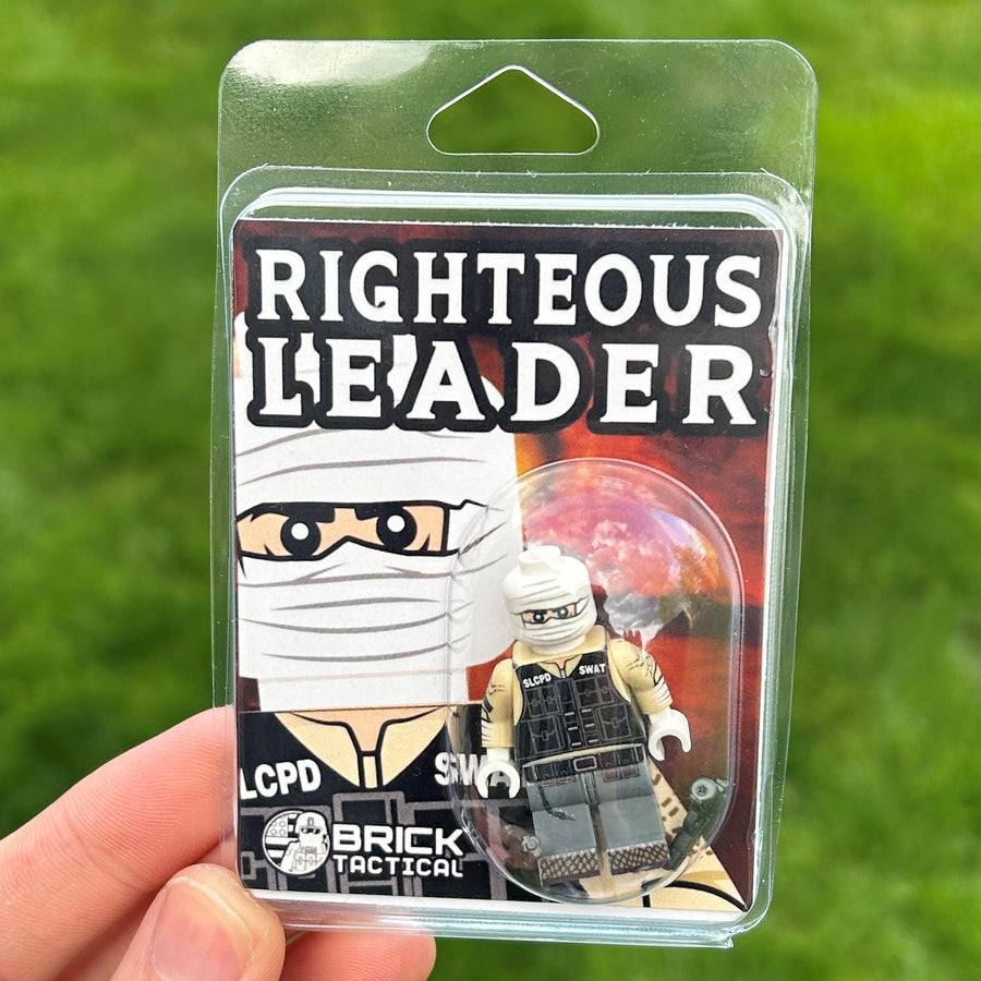 Righteous Leader – custom LEGO-compatible minifigure item by BrickTactical, alternate view