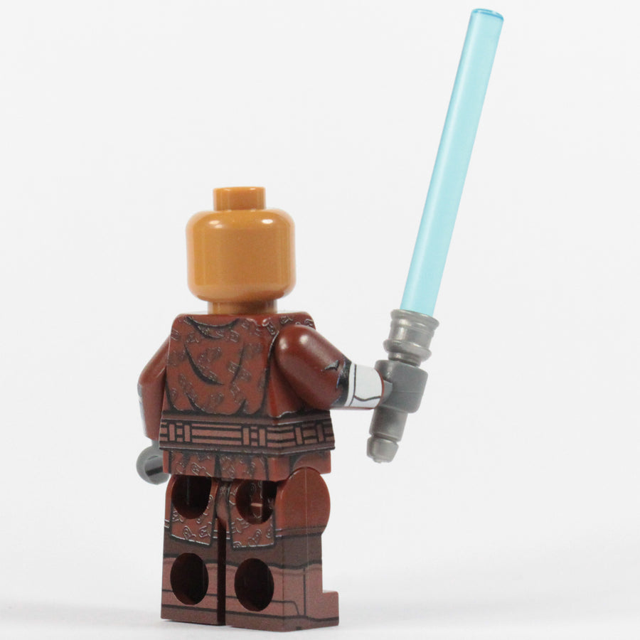 Defending Master – custom LEGO-compatible minifigure item by BrickTactical, alternate view