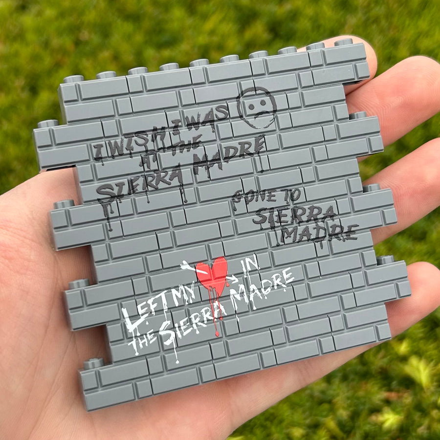 Casino Graffiti Wallbrick – custom LEGO-compatible minifigure item by BrickTactical, alternate view