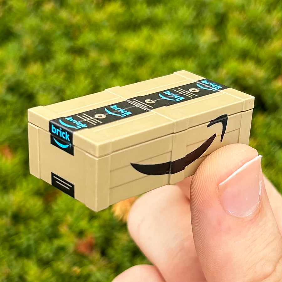 Large Shipping Box – custom LEGO-compatible minifigure item by BrickTactical, alternate view