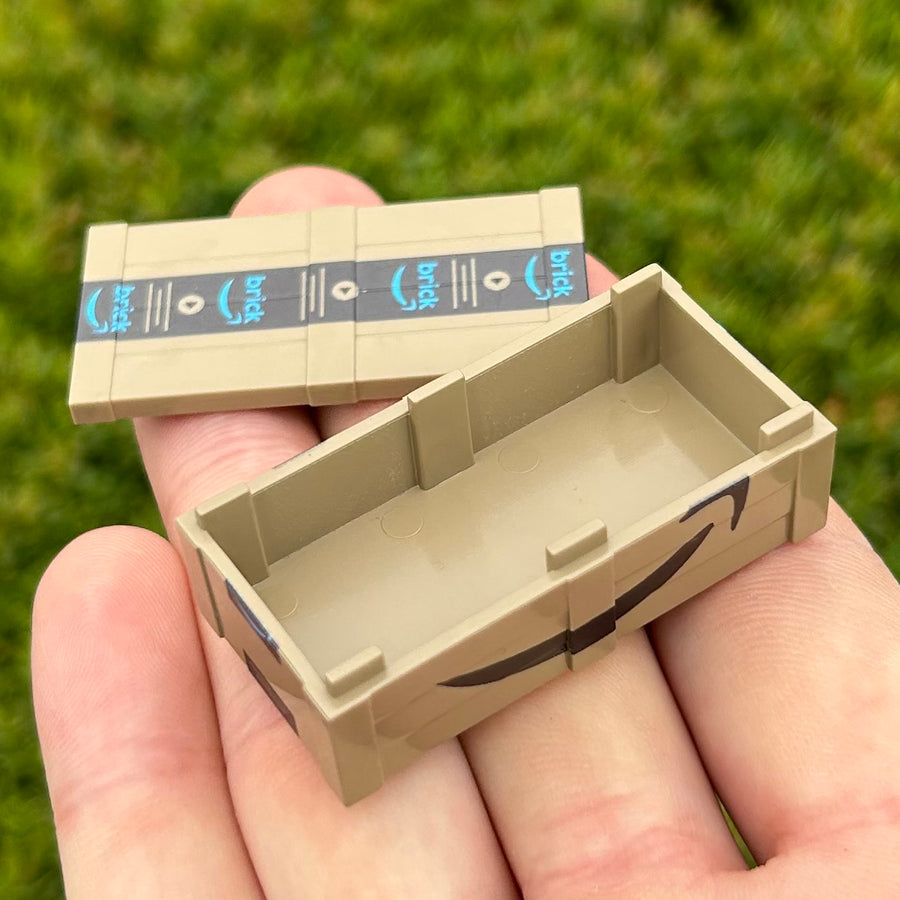 Large Shipping Box – custom LEGO-compatible minifigure item by BrickTactical, alternate view