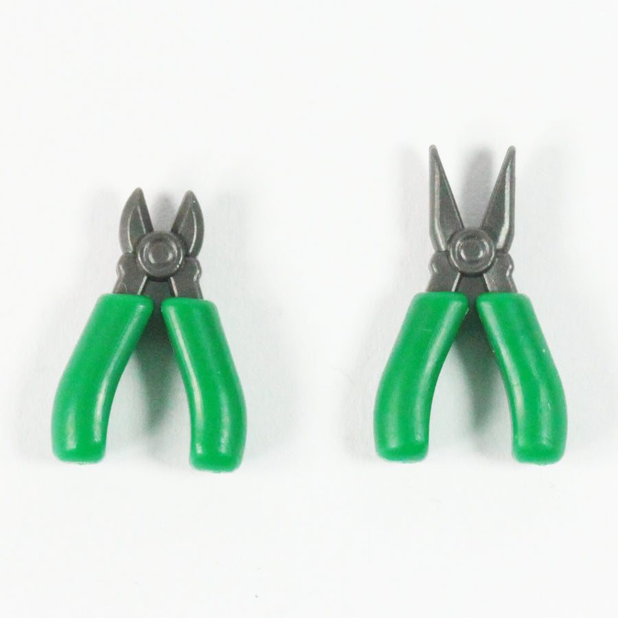 Plier Set (Green) – custom LEGO-compatible minifigure item by BrickTactical, alternate view