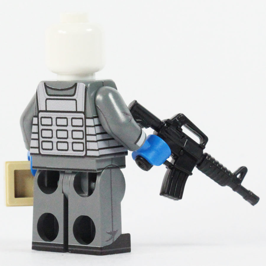 Heist King – custom LEGO-compatible minifigure item by BrickTactical, alternate view