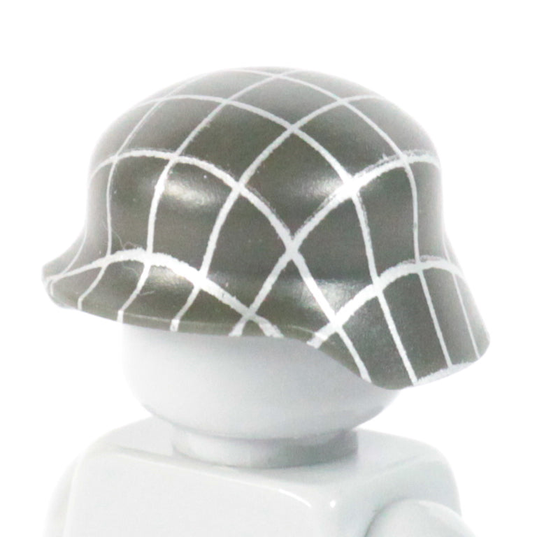 Netting Stahlhelm – custom LEGO-compatible minifigure item by BrickTactical, alternate view