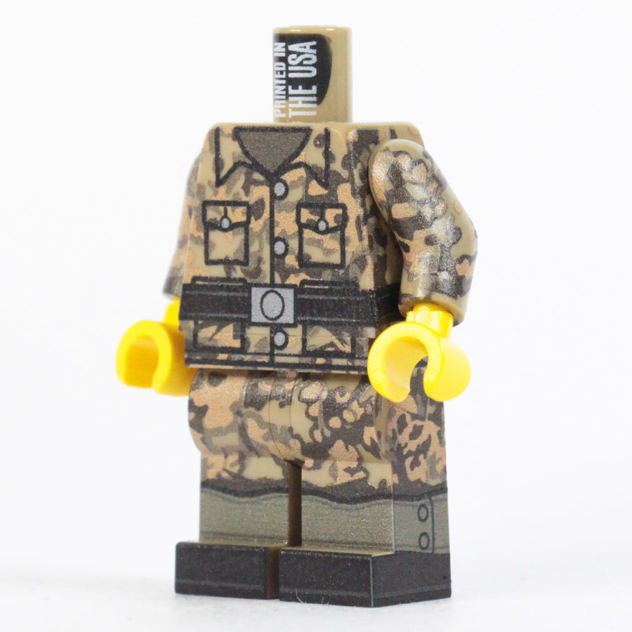 Leaf Camo Body – custom LEGO-compatible minifigure item by BrickTactical