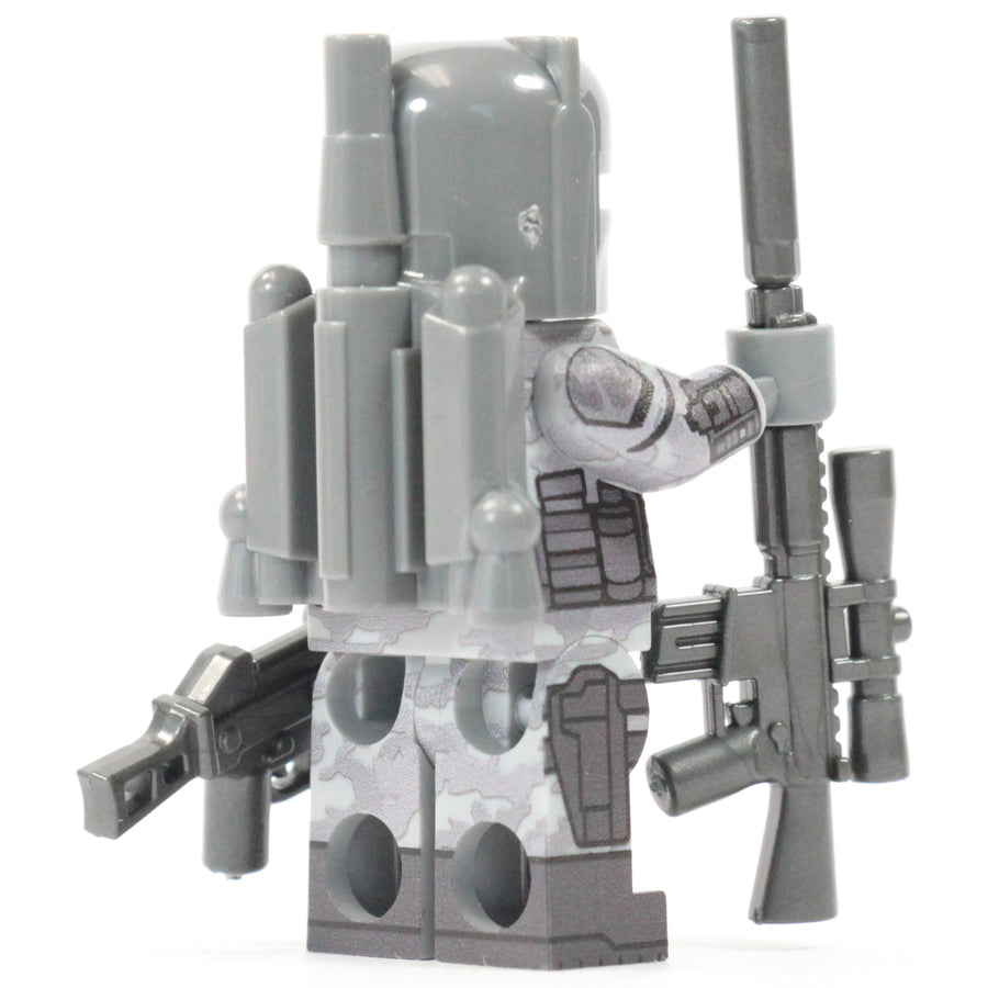 Tactical Bounty Hunter - LIMITED EDITION 1/36 – custom LEGO-compatible minifigure item by BrickTactical, alternate view