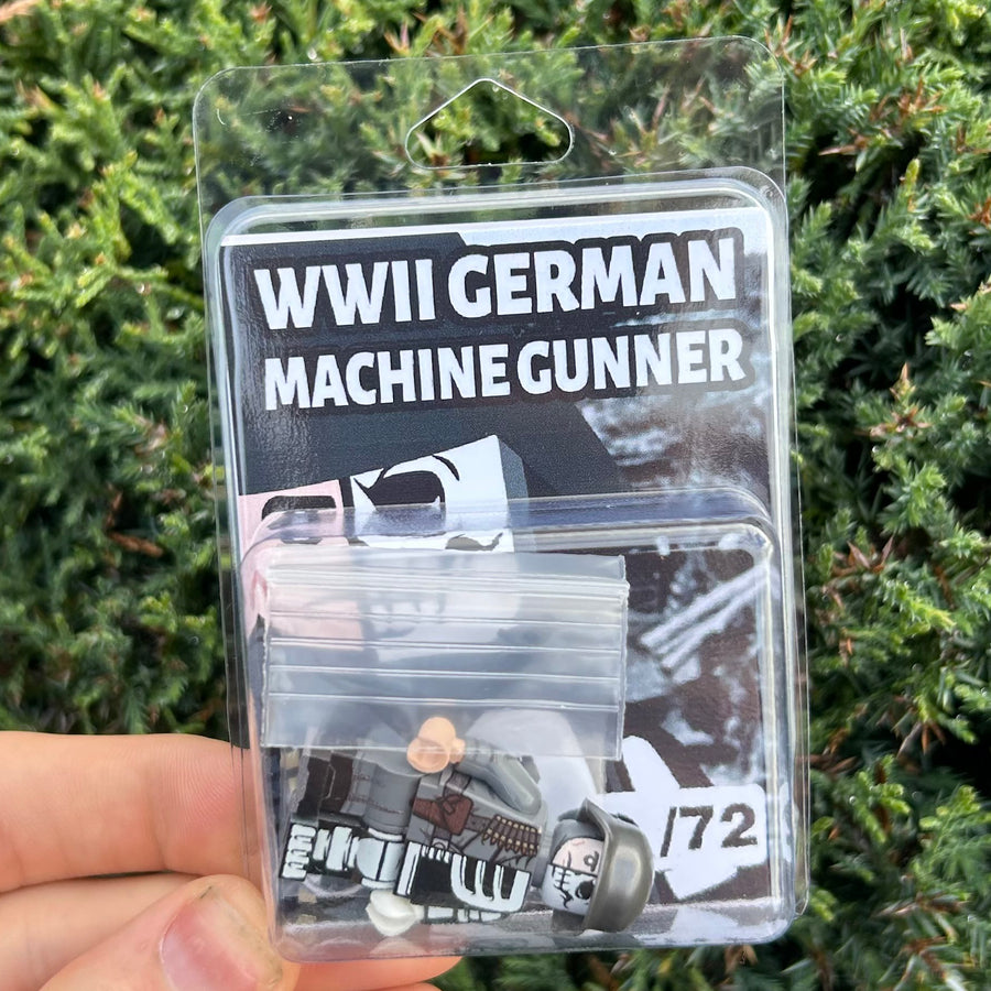 WW2 German Machine Gunner - LIMITED EDITION 1/72 – custom LEGO-compatible minifigure item by BrickTactical, alternate view