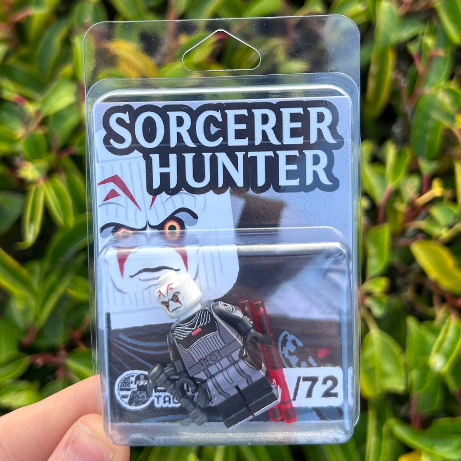 Sorcerer Hunter – custom LEGO-compatible minifigure item by BrickTactical, alternate view