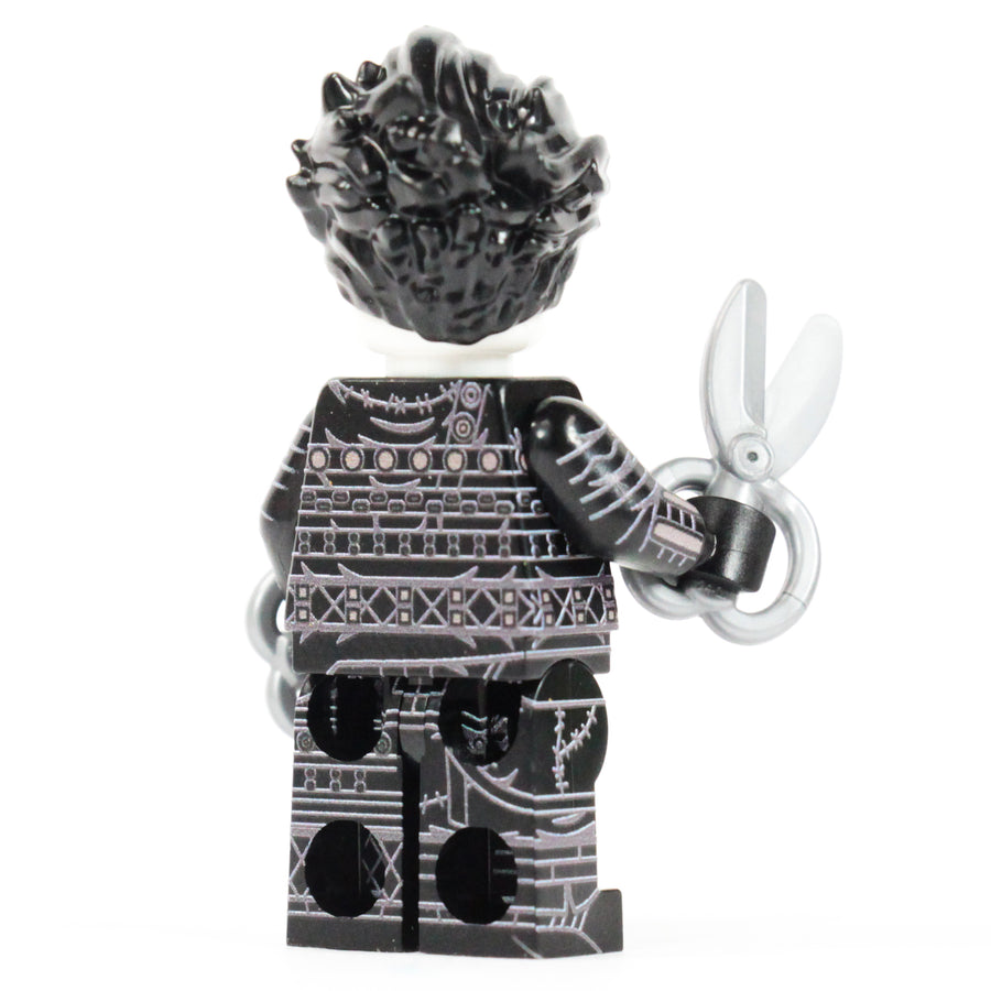 BrickTactical Custom LEGO Minifigure Blade Hands Limited Edition 1/72 view 3