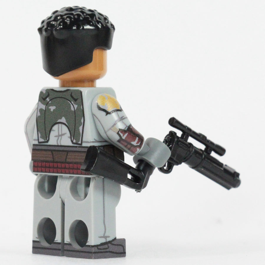 BrickTactical Custom LEGO Minifigure Battle Damaged Bounty Hunter Limited Edition 1/72 view 3
