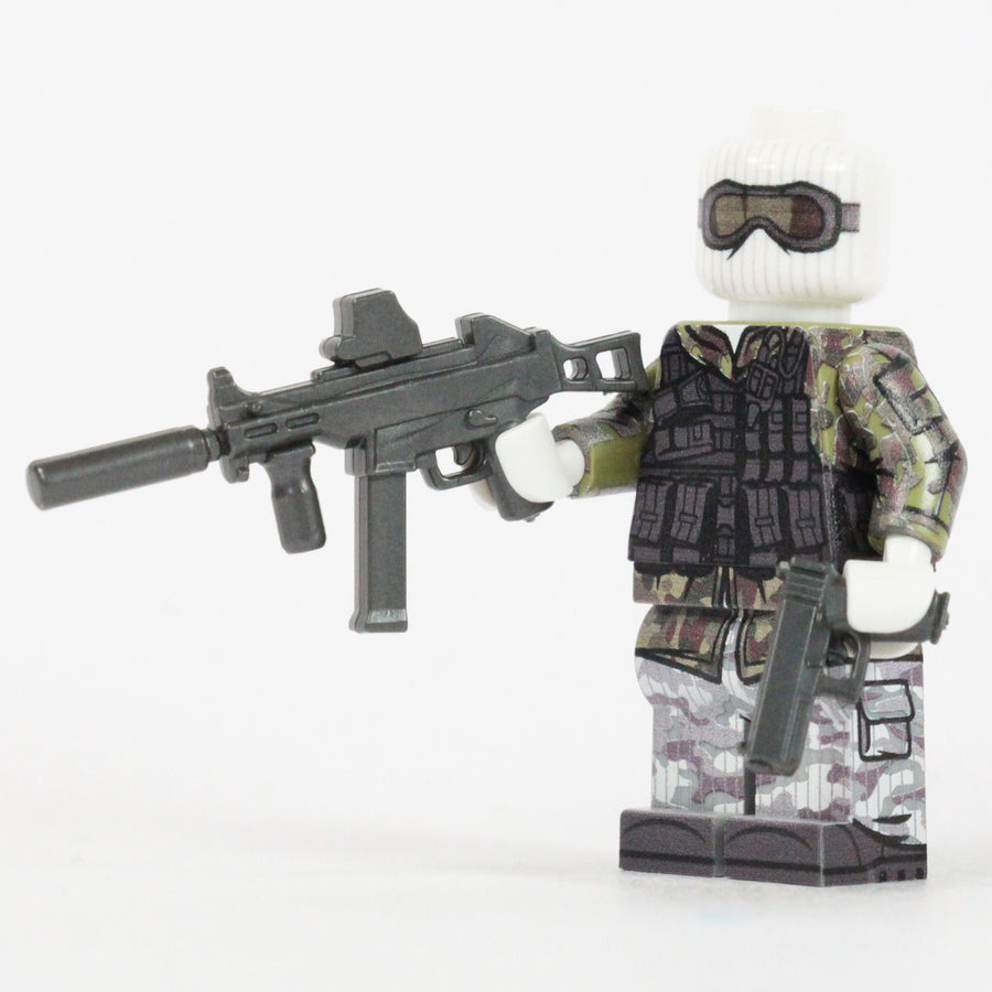Winter Spetsnaz Soldier - LIMITED EDITION 1/72 – custom LEGO-compatible minifigure item by BrickTactical