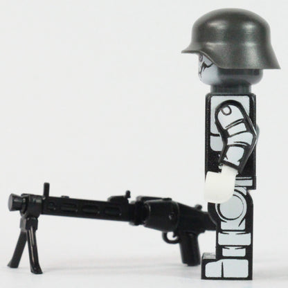 WW2 German Machine Gunner - LIMITED EDITION 1/72