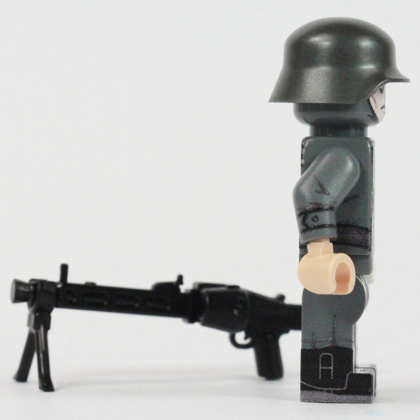 WW2 German Machine Gunner - LIMITED EDITION 1/72