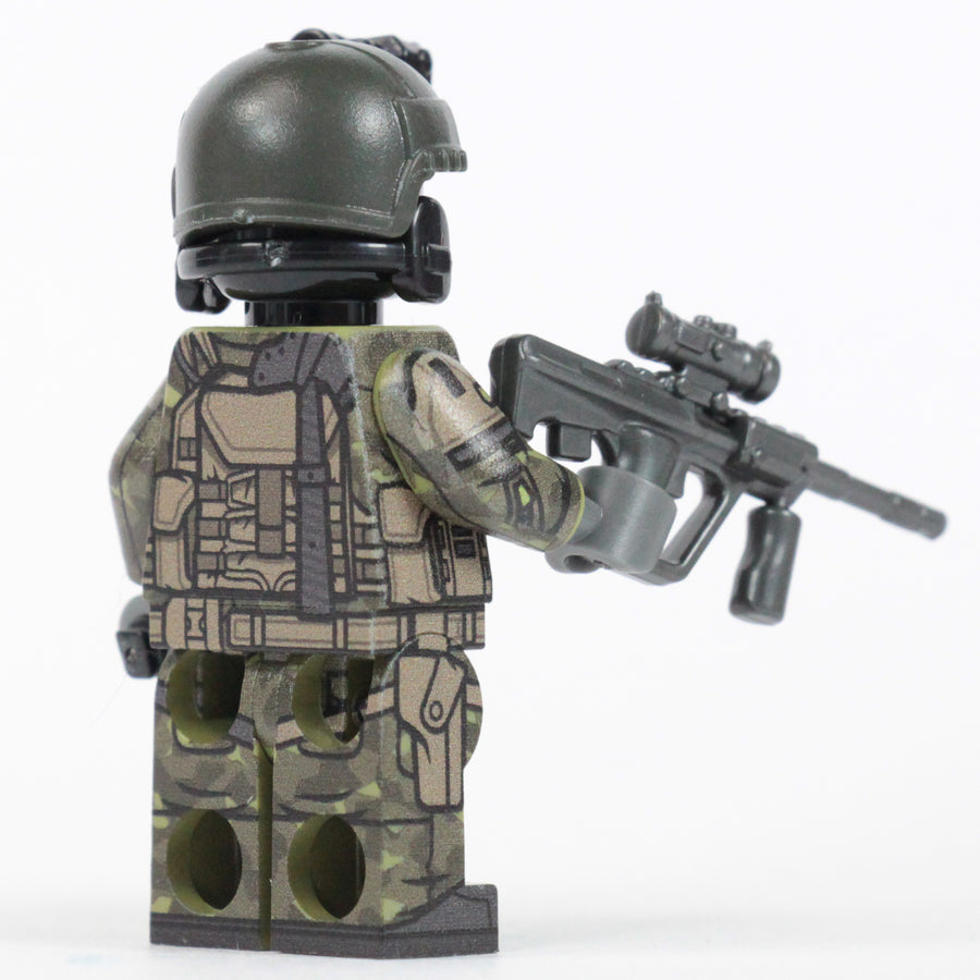 BrickTactical Custom LEGO Minifigure Armada Assault V6 Limited Edition 1/72 view 3