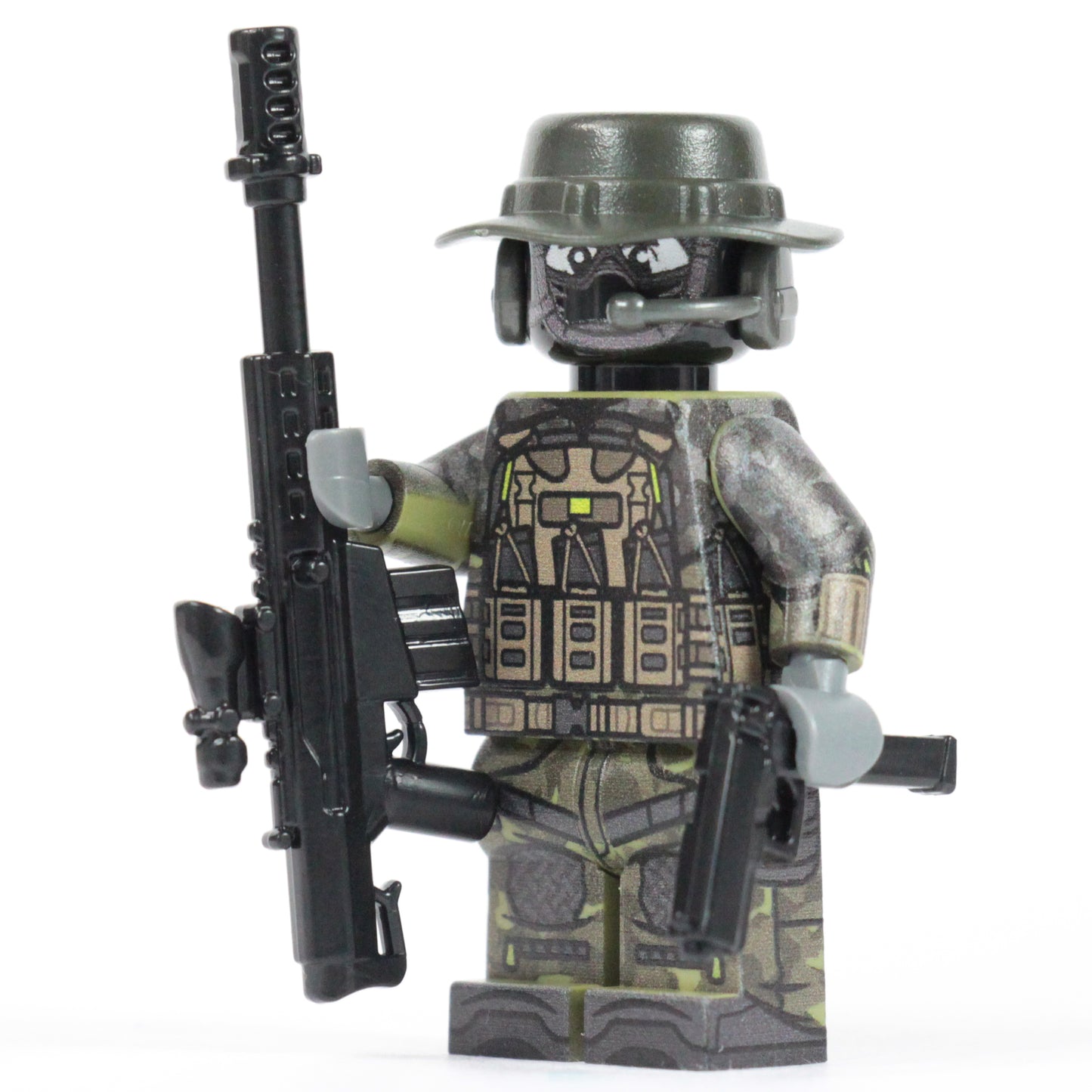 Armada Recon V6 - LIMITED EDITION 1/72