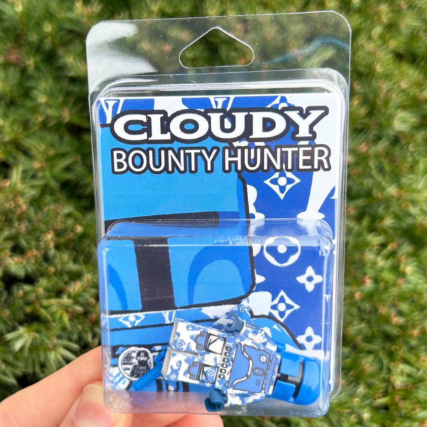 Cloudy Bounty Hunter - LIMITED EDITION 1/36