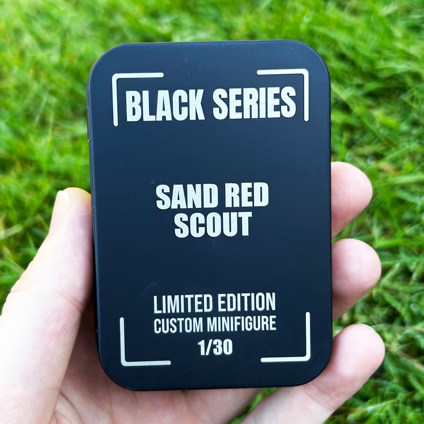 SAND RED SCOUT - BLACK SERIES LIMITED EDITION 1/30
