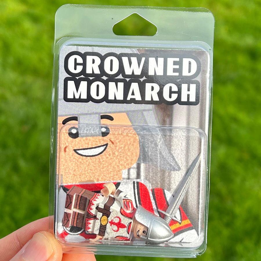 Crowned Monarch – custom LEGO-compatible minifigure item by BrickTactical, alternate view