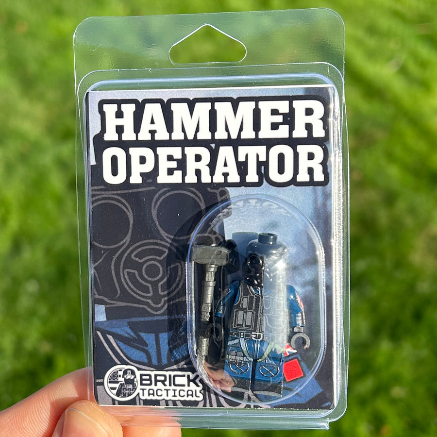 Hammer Operator – custom LEGO-compatible minifigure item by BrickTactical, alternate view