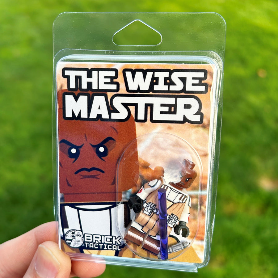 The Wise Master – custom LEGO-compatible minifigure item by BrickTactical, alternate view