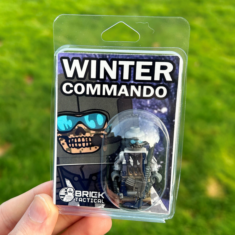 Winter Commando – custom LEGO-compatible minifigure item by BrickTactical, alternate view