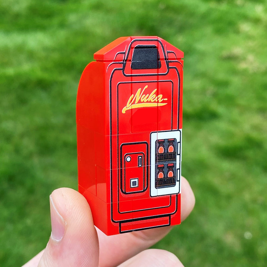 Cola Fridge – custom LEGO-compatible minifigure item by BrickTactical