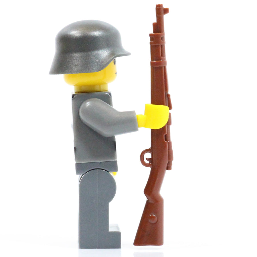 K98k Rifle – custom LEGO-compatible minifigure item by BrickTactical, alternate view
